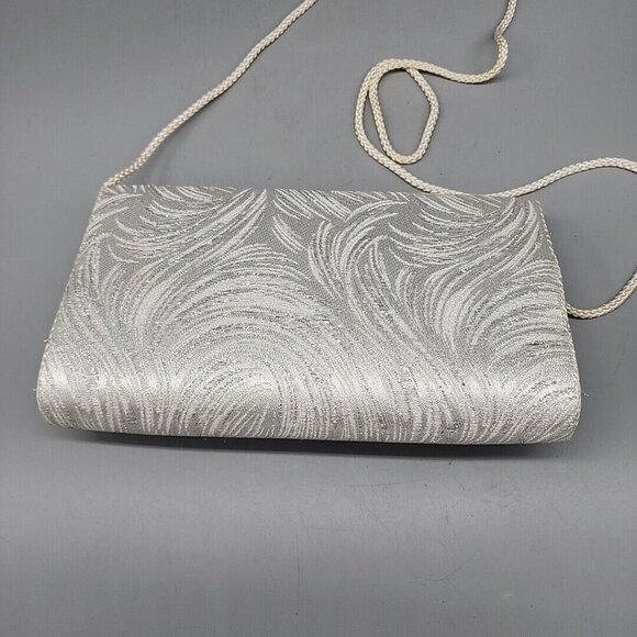 La Regale Glitter Beaded Shell Evening Shoulder Bag Magnetic Snap 9.5" X 5.5" - Picture 3 of 5